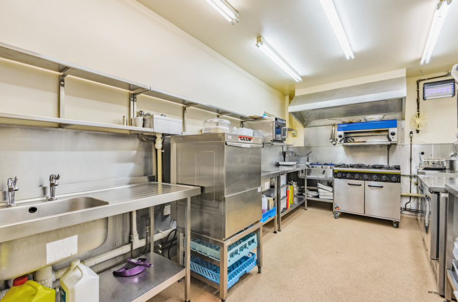 Waves Cafe Bar & Restaurant, 29 & 29a Causewayhead, Penzance, Cornwall